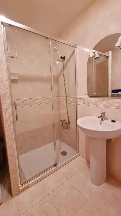 Apartamento Rojo Con Vistas Al Mar Mazagon Exterior photo